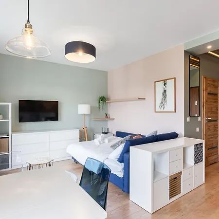 Lenartowicza Modern By Bookinghost Daire Rzeszow