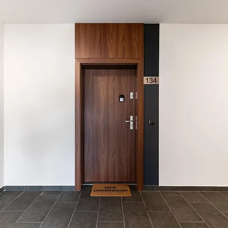 Lenartowicza Modern By Bookinghost Apartment Rzeszów